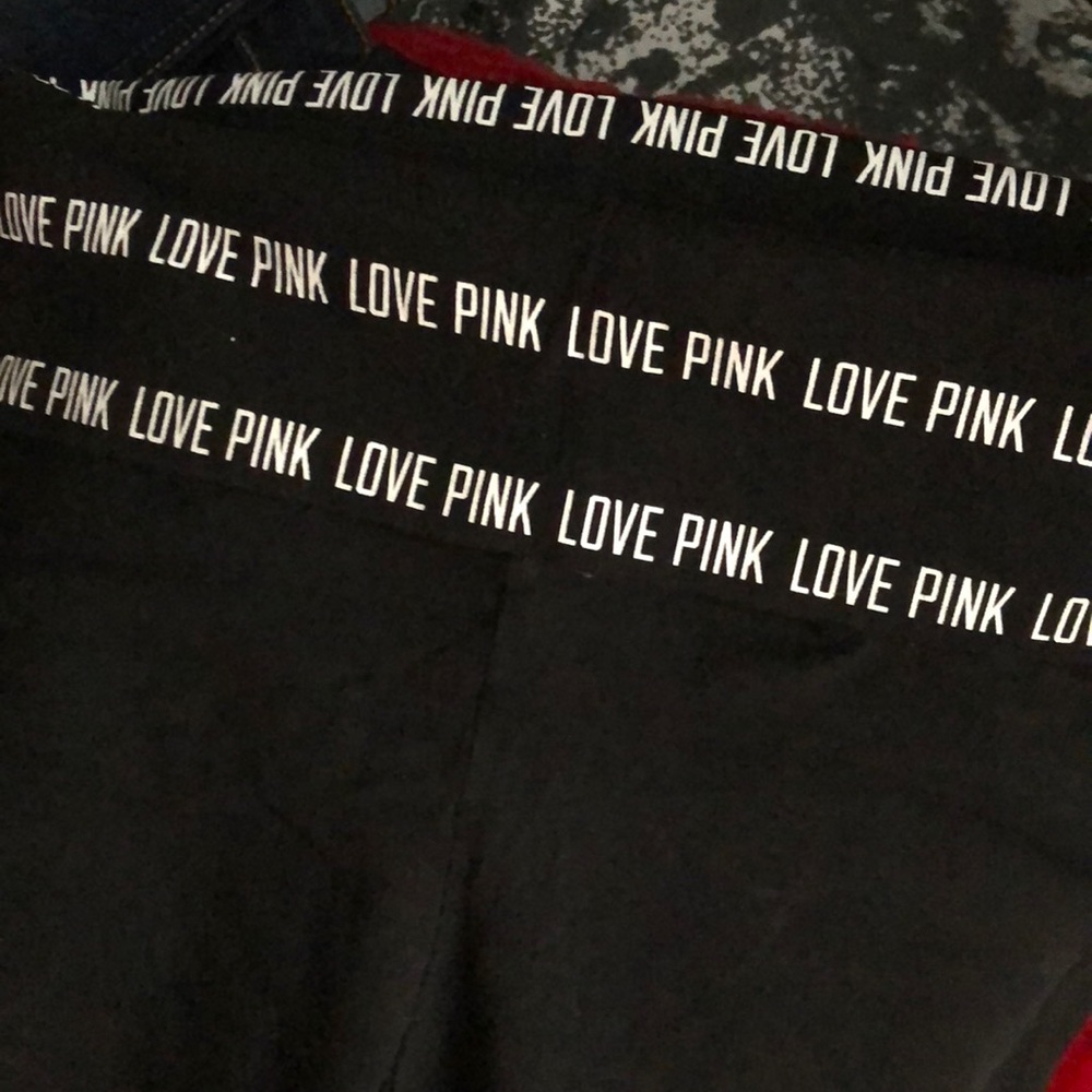 cropped PINK leggings